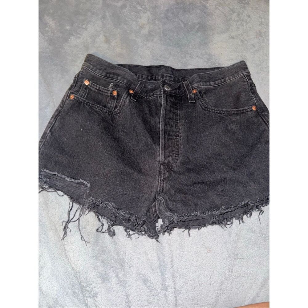 Levi’s 501 distressed cut off black denim shorts size 30
